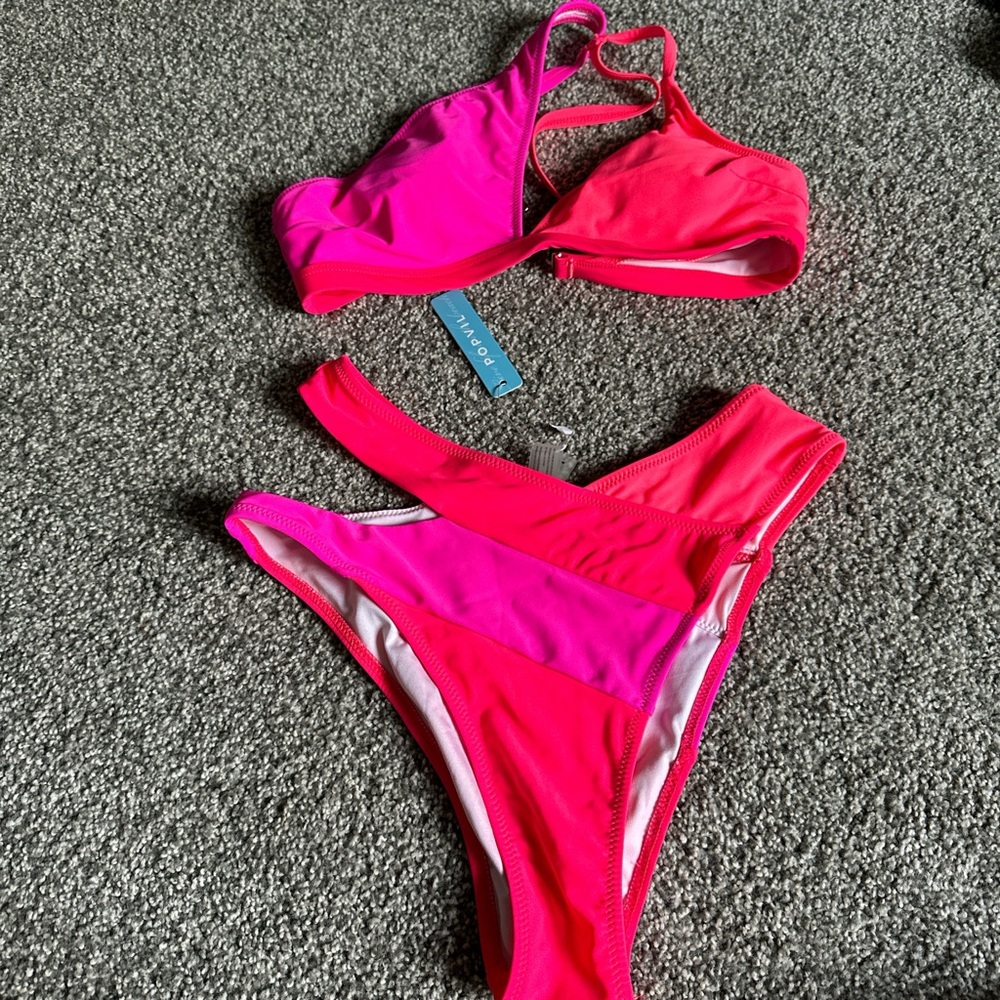 Popvil bikini. size small top and bottom